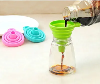 Household Mini Silicone Portable Funnel 